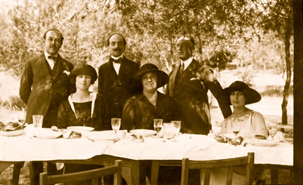 Las tres Electras del teatro ateniense. Por Alfonso Reyes