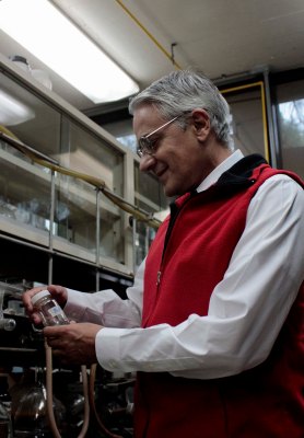 Dr. Eusebio Juaristi